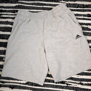 Mens Adidas sweat shorts, size L, good condition